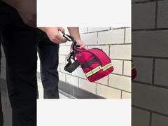 Kothak bantuan pertama darurat untuk mobil atau perjalanan berkemah